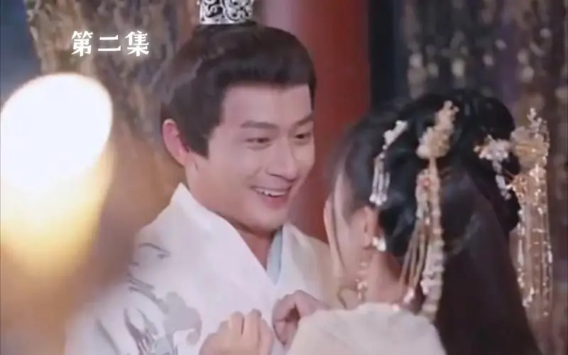 时空穿越的疯狂冒险：穿到古代抢太子搞笑与惊险的奇幻之旅